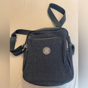 BEAUTIFUL BAG MEDIUM SIZE BLACK COLOR
